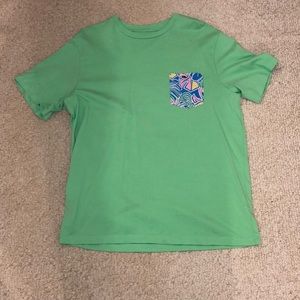 Vineyard vines. T-Shirt.